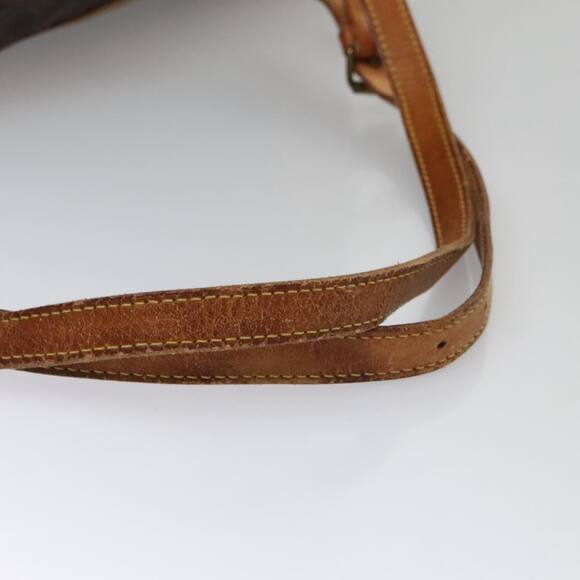 LOUIS VUITTON Monogram Randonnee GM Shoulder Bag M42244 - Picture 7 of 13